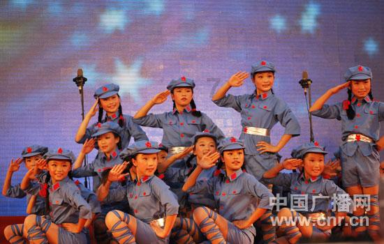 中东局势加剧+日银政策转变预期，日元走强